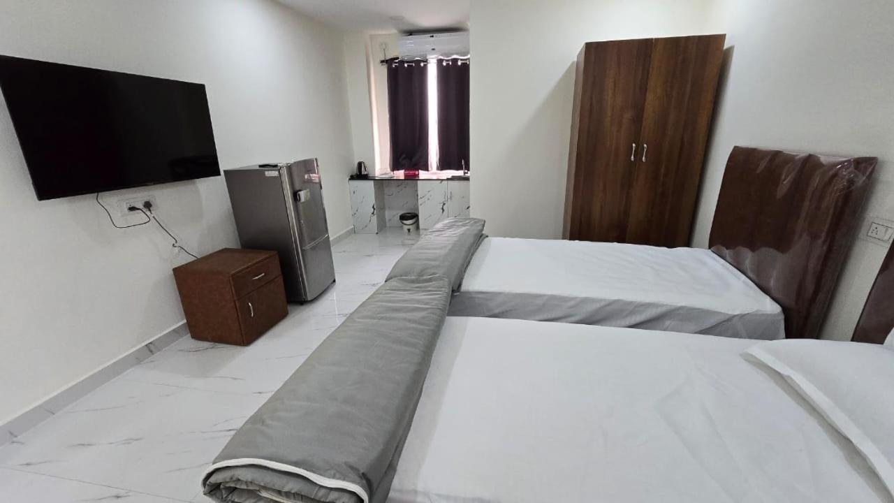 Single Suite Room Хидерабад Екстериор снимка